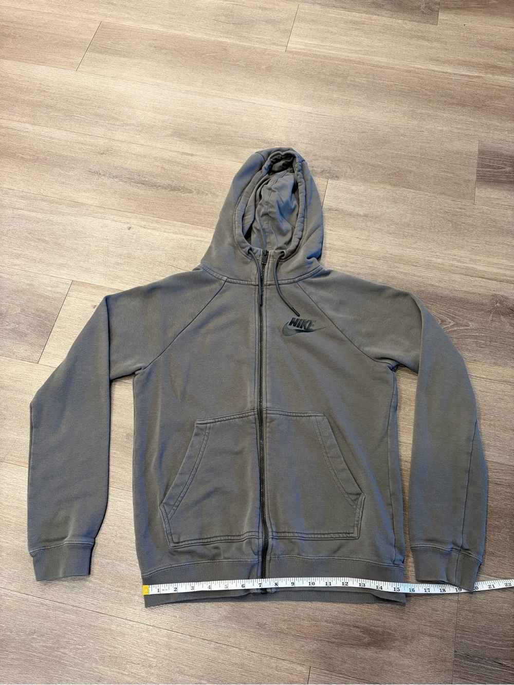 Nike Women’s Olive Green Full-Zip Hoodie with Hood